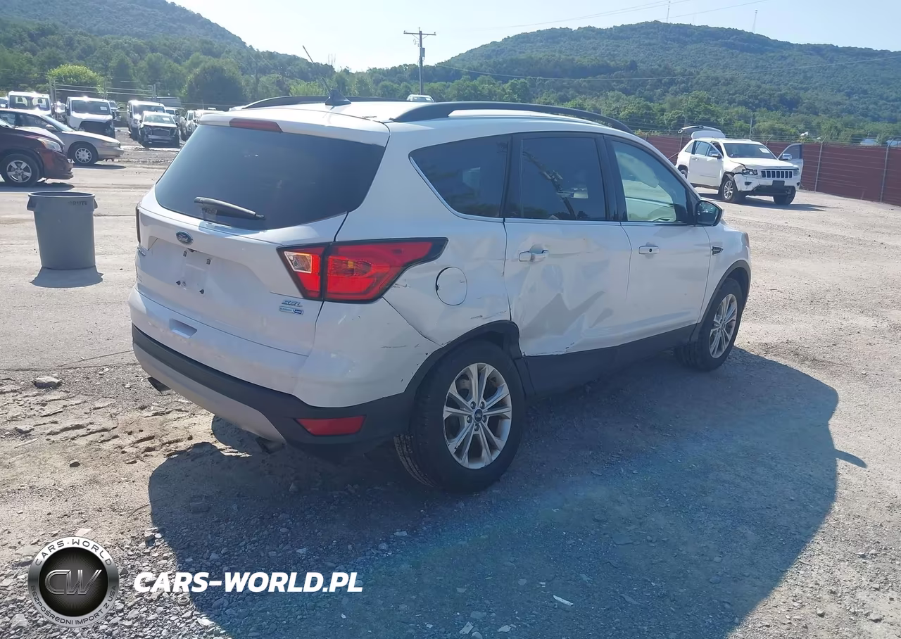 2019 Ford Escape Sel VIN:1FMCU9HD9KUA42946 - 4
