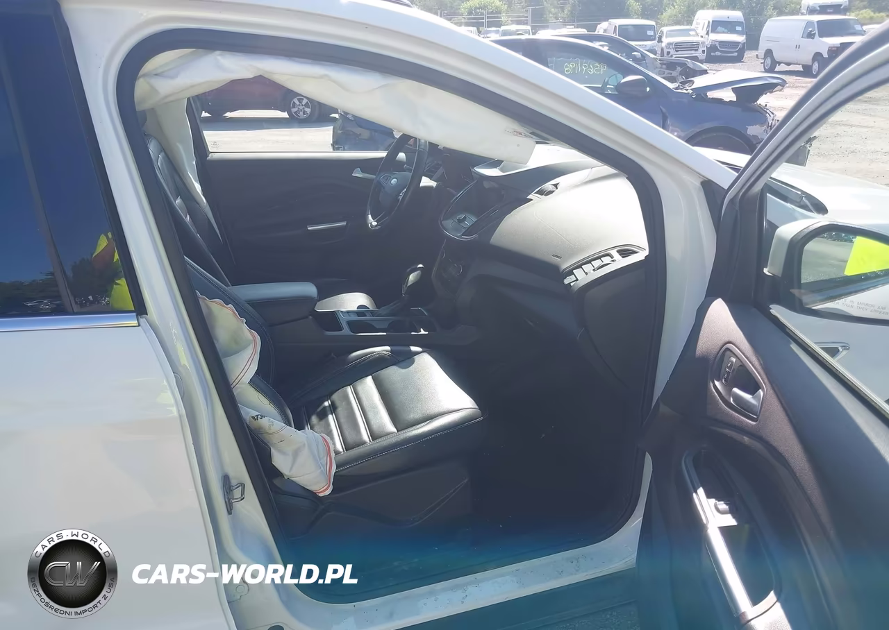 2019 Ford Escape Sel VIN:1FMCU9HD9KUA42946 - 5