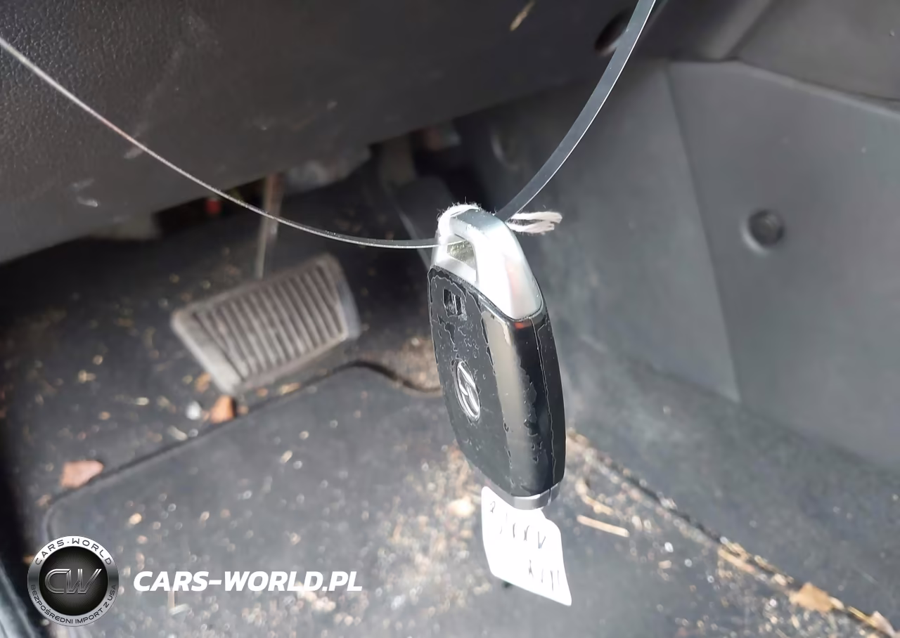 2020 Hyundai Kona Electric Limited VIN:KM8K33AG2LU071092 - 11