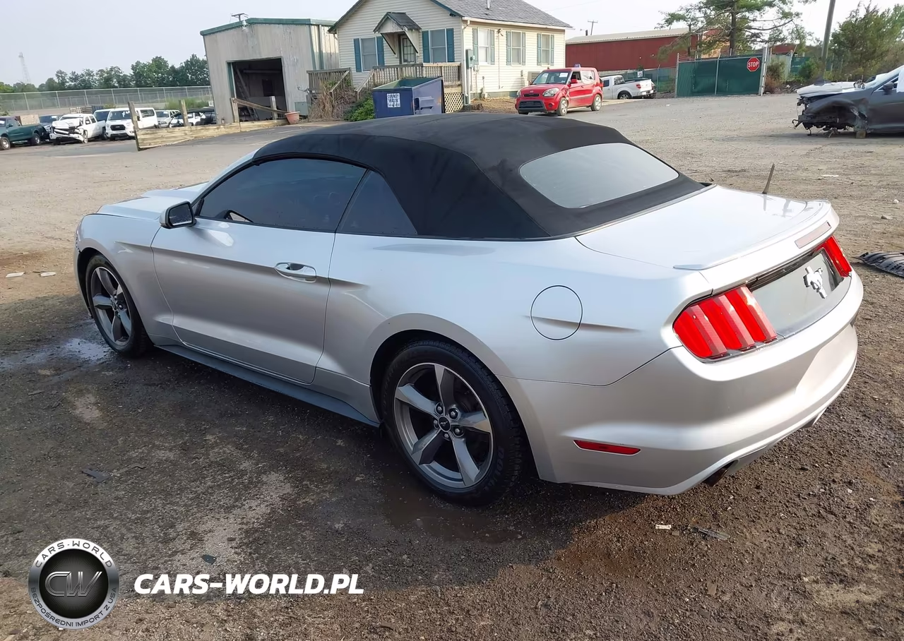 2015 Ford Mustang V6 VIN:1FATP8EM7F5332411 - 3