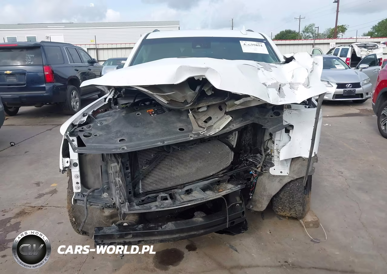 2016 Chevrolet Tahoe Lt VIN:1GNSCBKCXGR132635 - 13