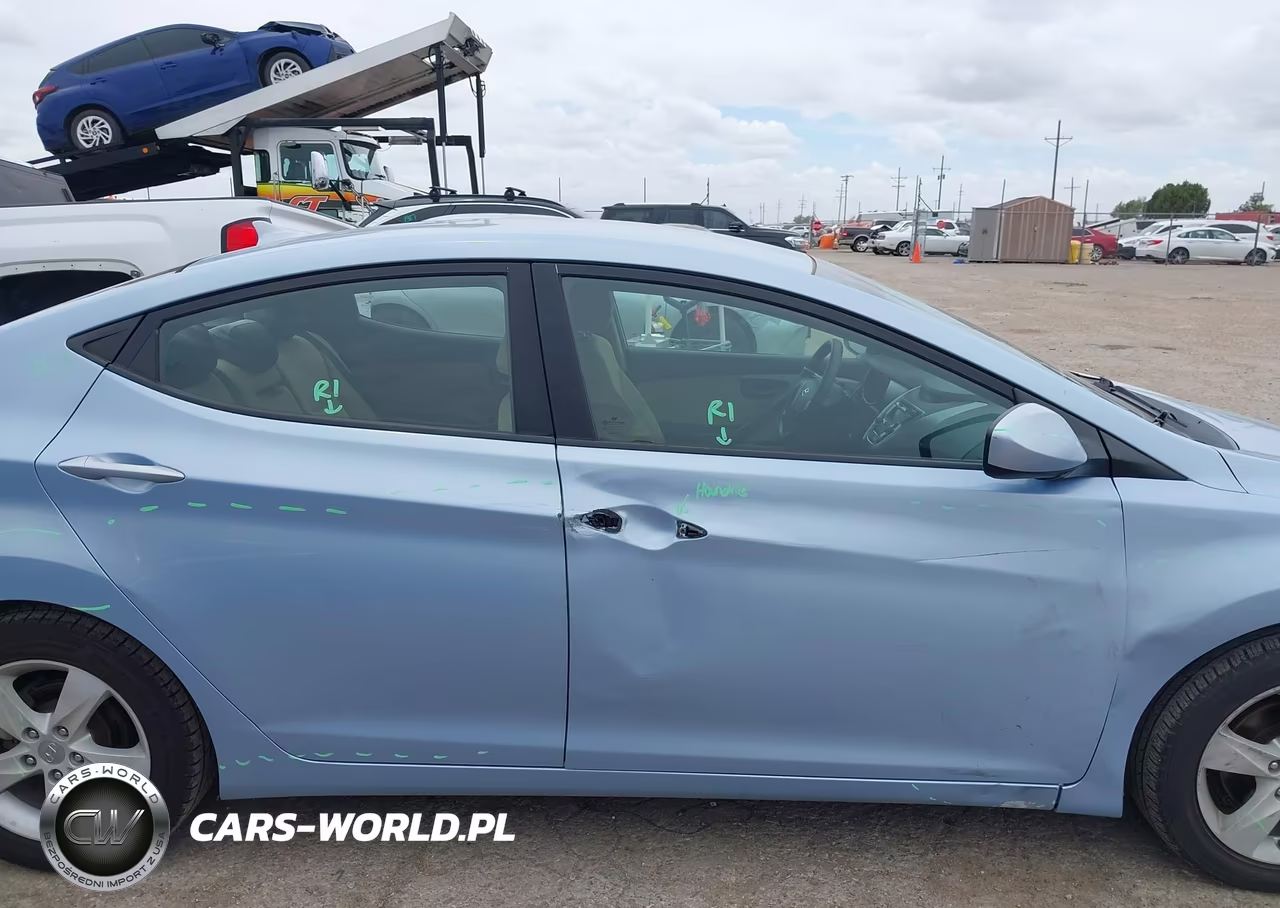 2013 Hyundai Elantra Gls VIN:KMHDH4AE9DU725327 - 13