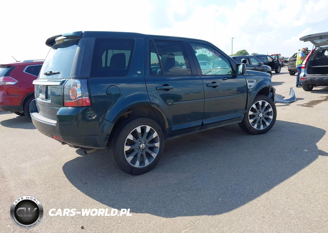 2014 Land Rover Lr2 VIN:SALFR2BG1EH394664 - 4