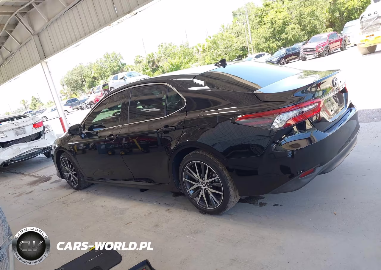 2024 Toyota Camry Xle VIN:4T1F11AK7RU197148 - 14