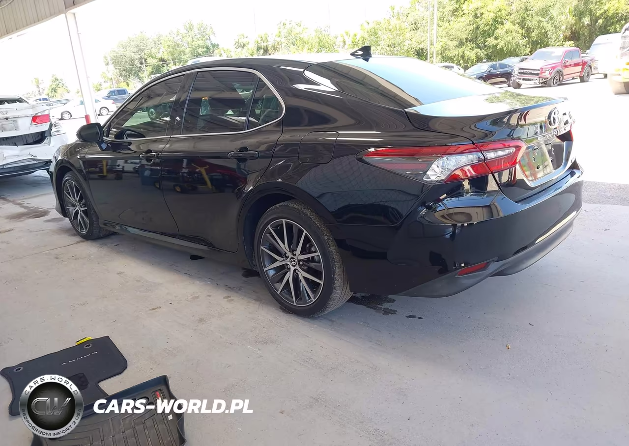 2024 Toyota Camry Xle VIN:4T1F11AK7RU197148 - 3