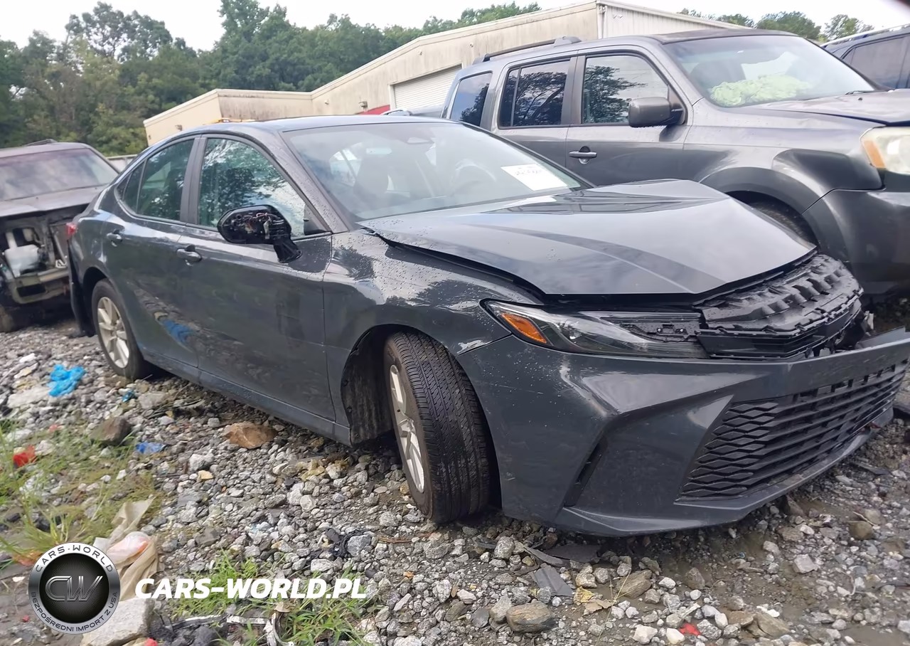 2025 Toyota Camry Le VIN:4T1DAACK3SU174525 - 13