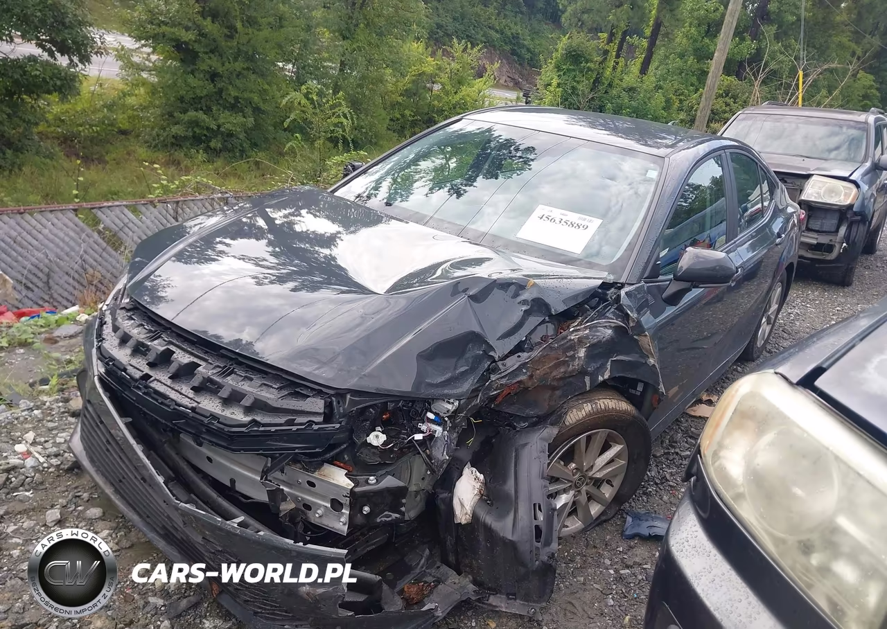 2025 Toyota Camry Le VIN:4T1DAACK3SU174525 - 2