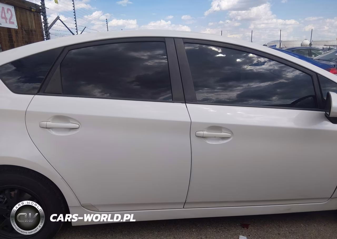 2010 Toyota Prius Iii VIN:JTDKN3DU0A0163547 - 13