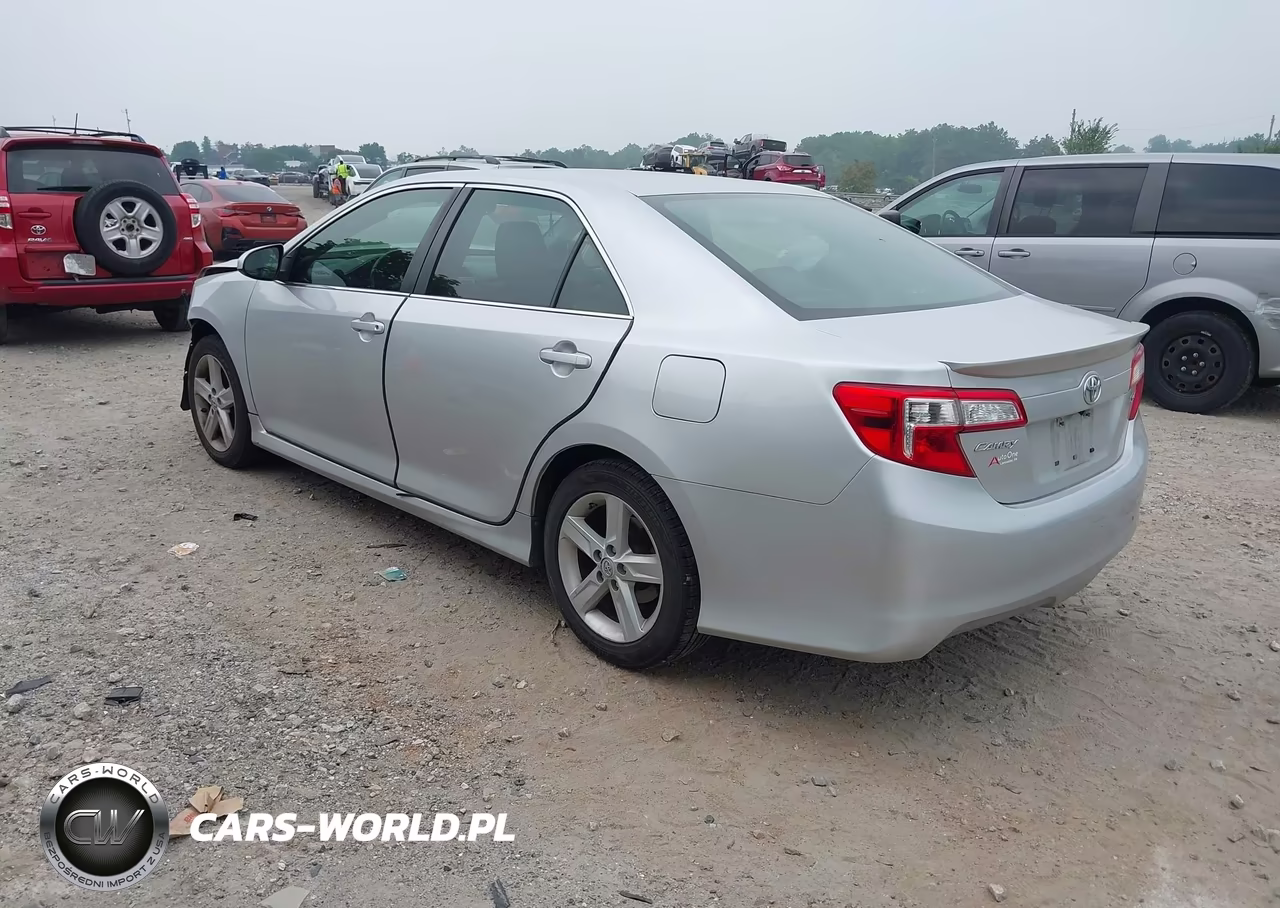 2013 Toyota Camry Se VIN:4T1BF1FK5DU297444 - 3