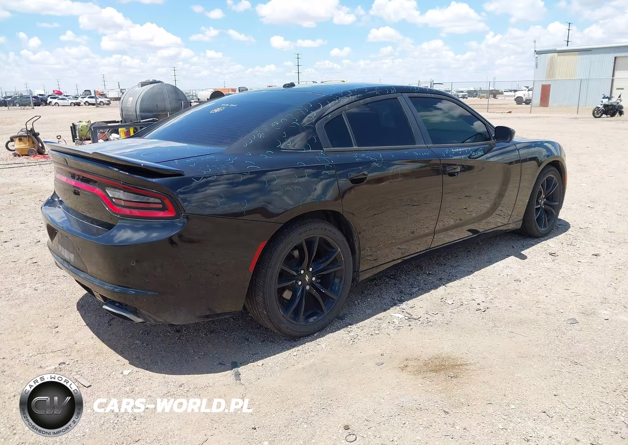 2018 Dodge Charger Sxt Rwd VIN:2C3CDXBG6JH157389 - 4