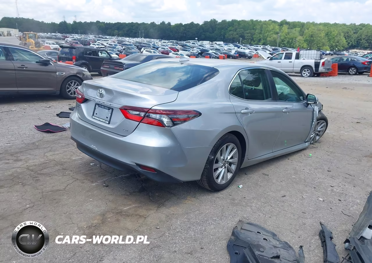 2021 Toyota Camry Le VIN:4T1C11AK3MU440417 - 4