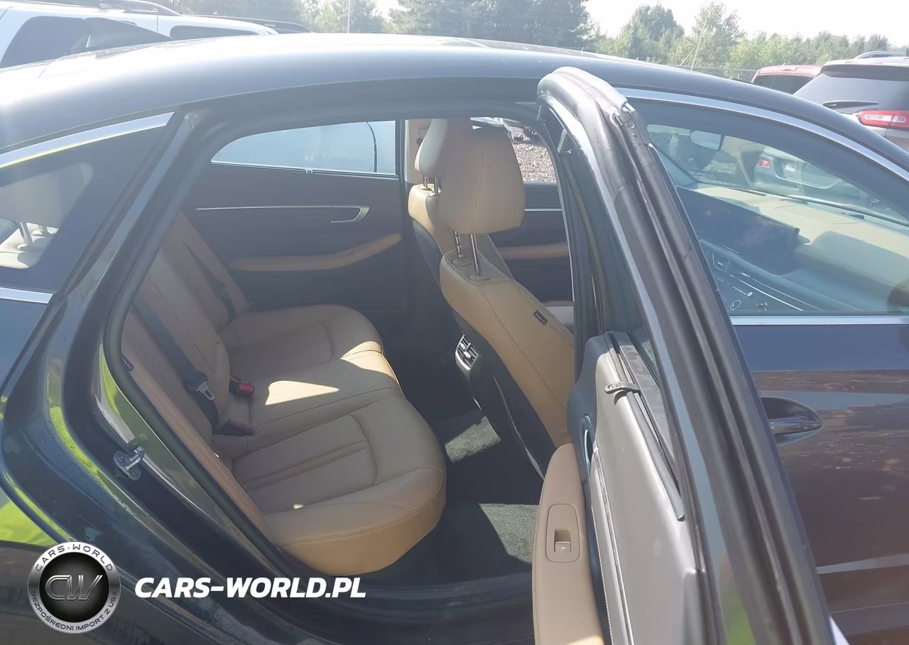 2024 Hyundai Sonata Hybrid Limited VIN:KMHL54JJ3RA091250 - 8