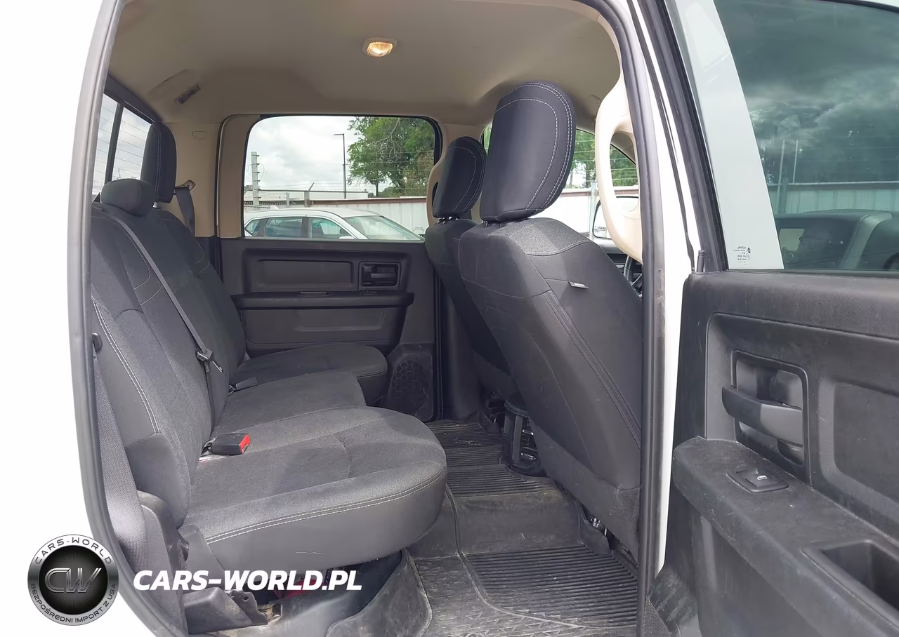 2020 Ram 2500 Tradesman 4X4 6'4 Box VIN:3C6UR5CJ2LG236844 - 8