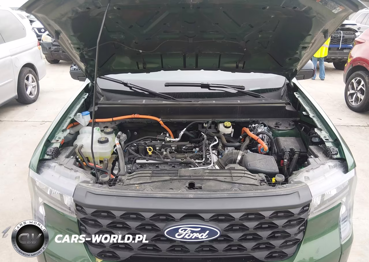 2025 Ford Maverick Xlt VIN:3FTTW8H35SRA77636 - 10