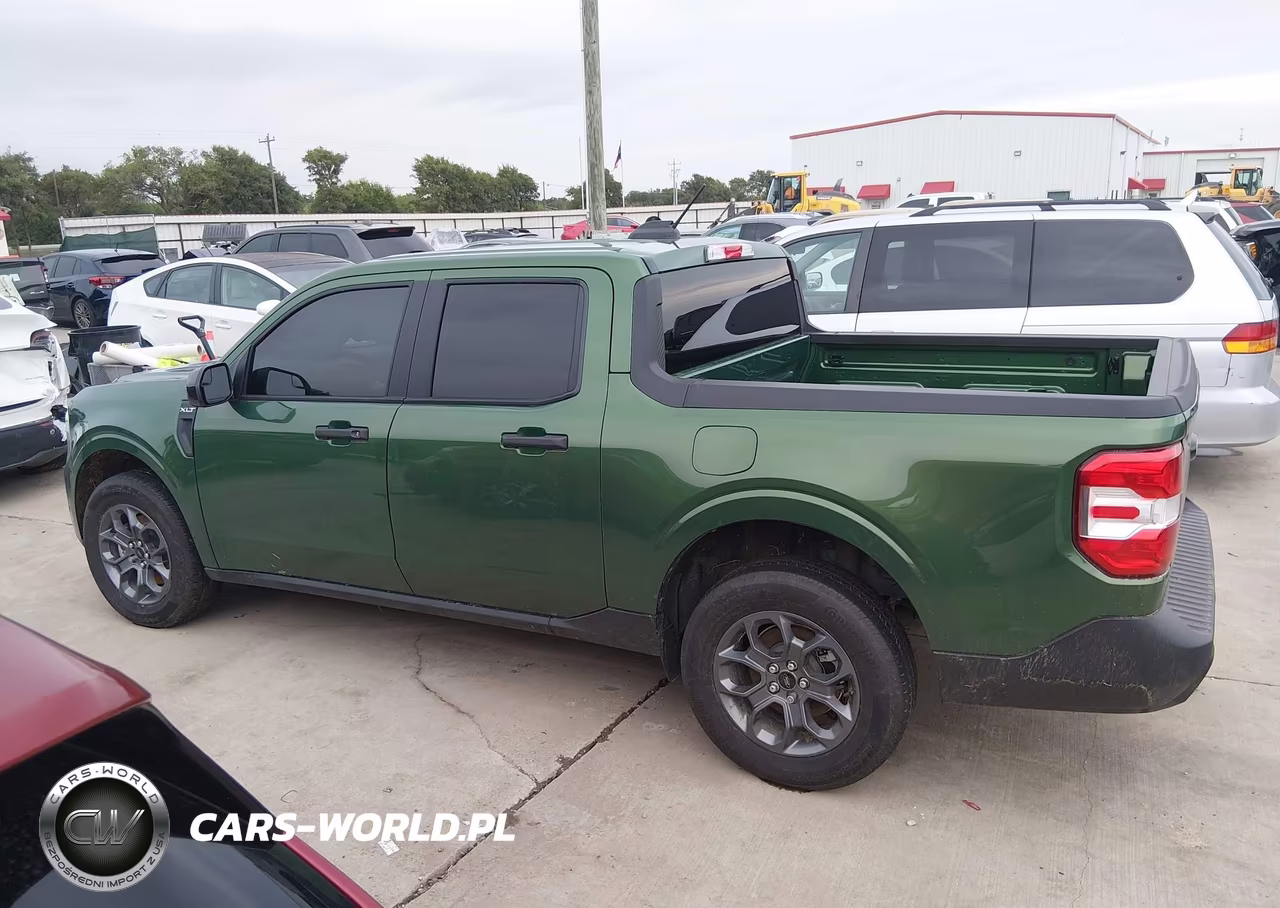 2025 Ford Maverick Xlt VIN:3FTTW8H35SRA77636 - 14
