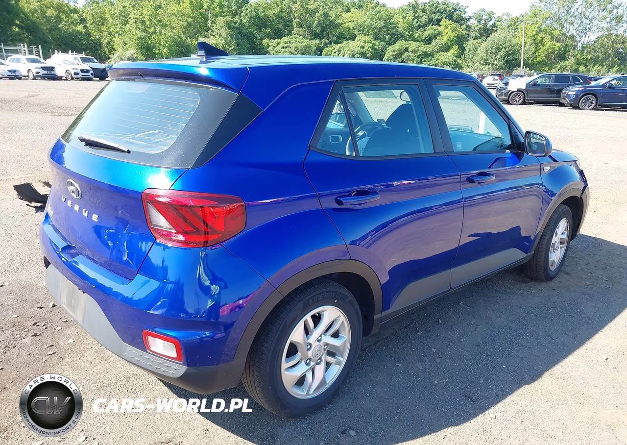 2021 Hyundai Venue Se VIN:KMHRB8A34MU089428 - 4