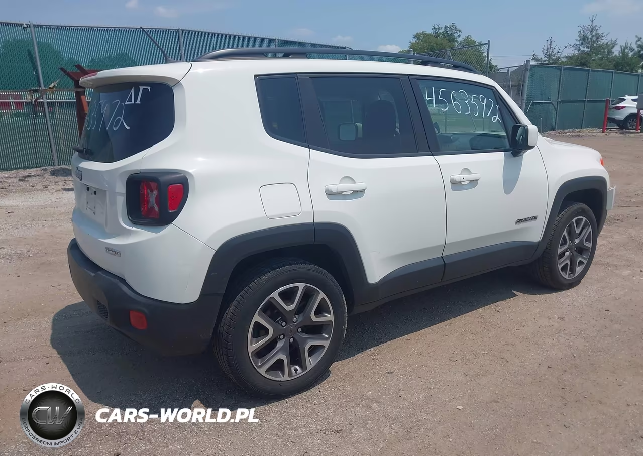 2017 Jeep Renegade Latitude VIN:ZACCJBBB4HPG10638 - 4