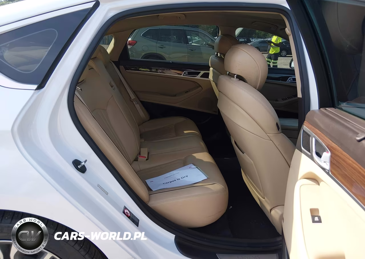 2016 Hyundai Genesis 3.8 VIN:KMHGN4JE2GU129115 - 8