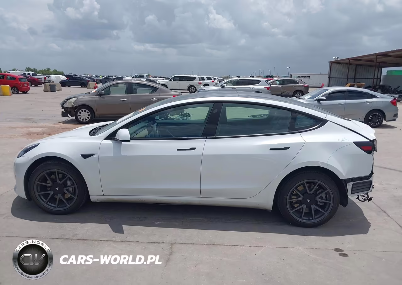 2022 Tesla Model 3 Long Range Dual Motor All-Wheel Drive VIN:5YJ3E1EB3NF134668 - 14