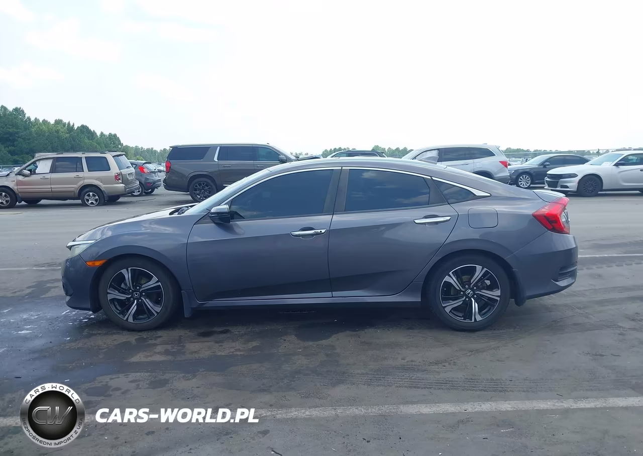 2017 Honda Civic Touring VIN:2HGFC1F90HH635242 - 14