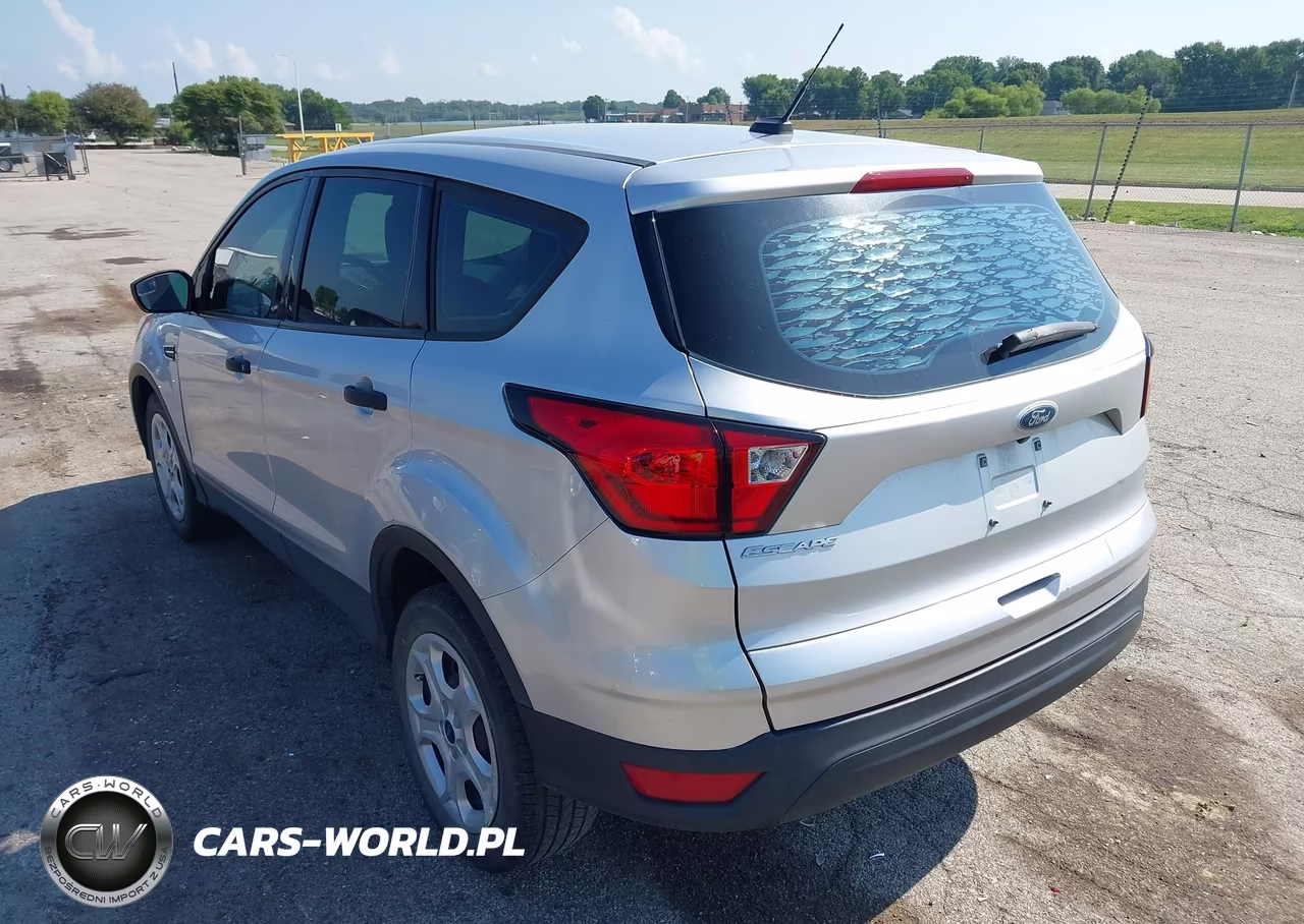 2019 Ford Escape S VIN:1FMCU0F71KUA78963 - 3
