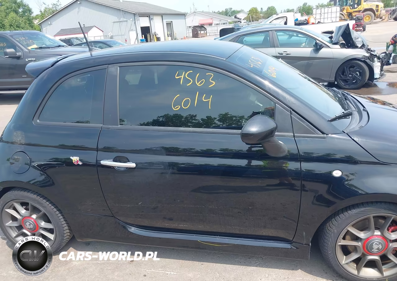 2015 Fiat 500 Abarth VIN:3C3CFFFH7FT590614 - 13