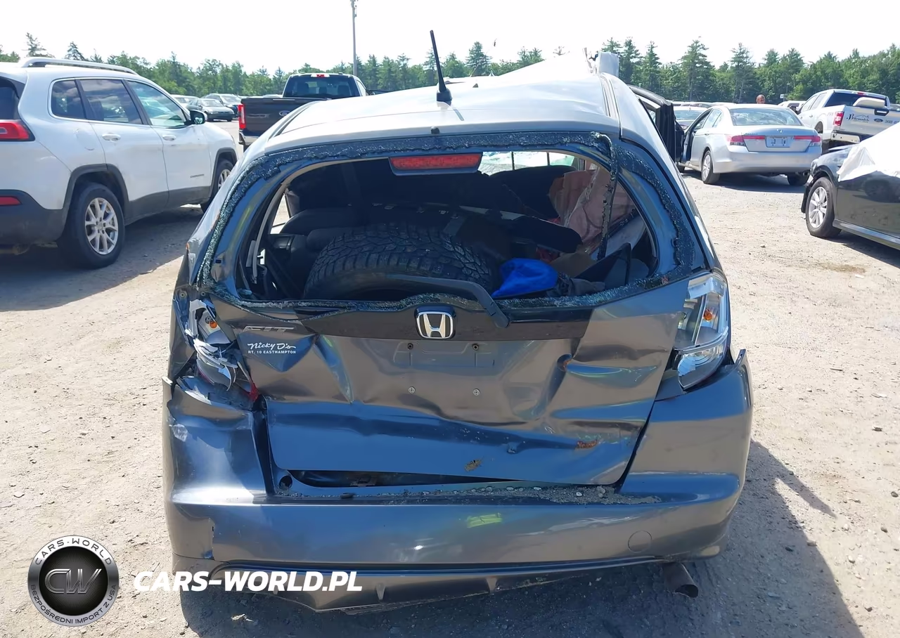 2012 Honda Fit VIN:JHMGE8G37CS007579 - 16