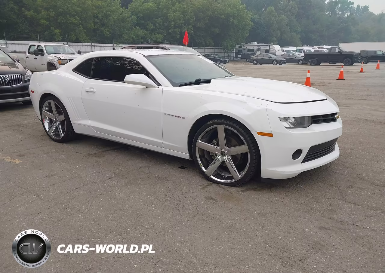 2015 Chevrolet Camaro 1Ls – zdjęcie 1 z 18