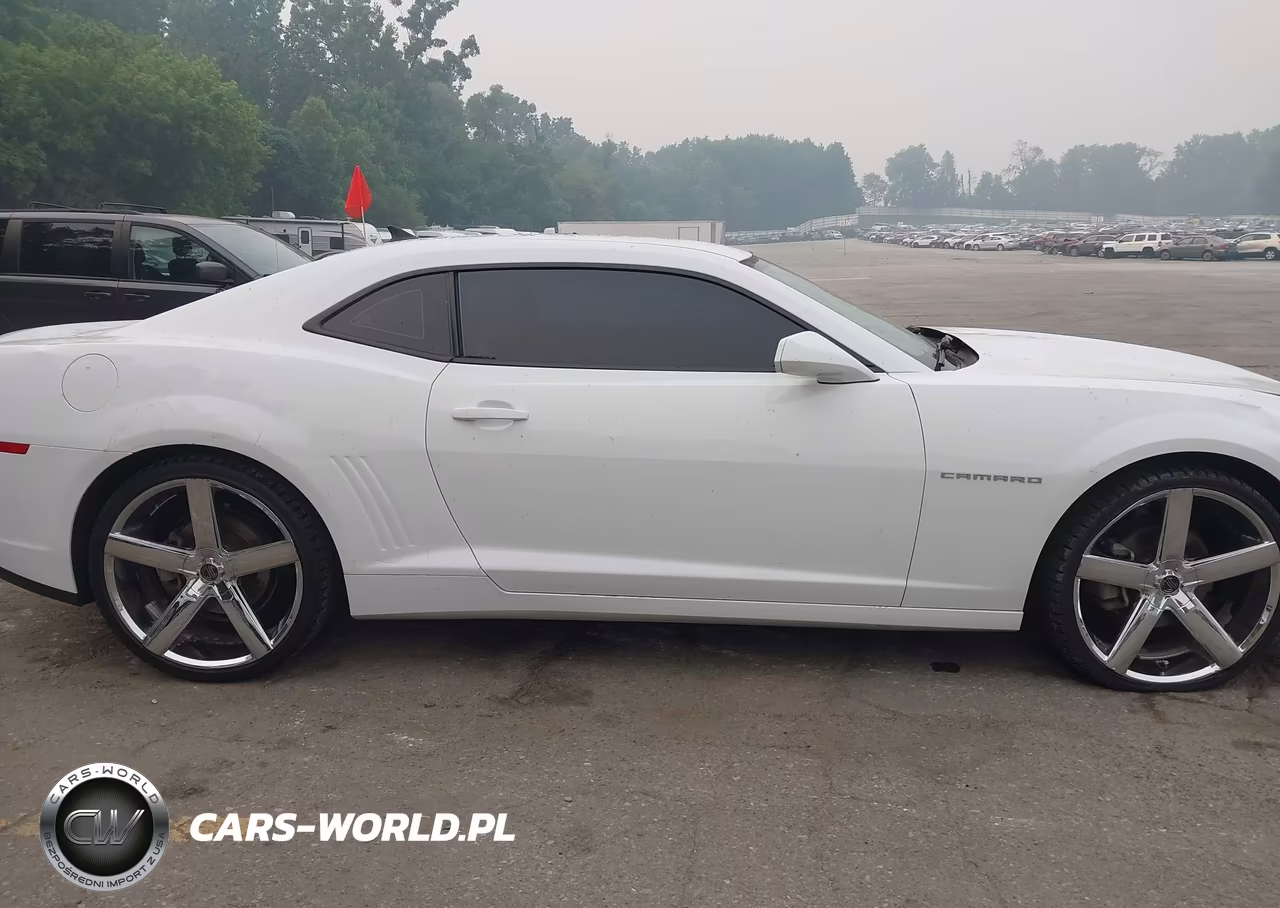 2015 Chevrolet Camaro 1Ls VIN:2G1FA1E32F9190598 - 13