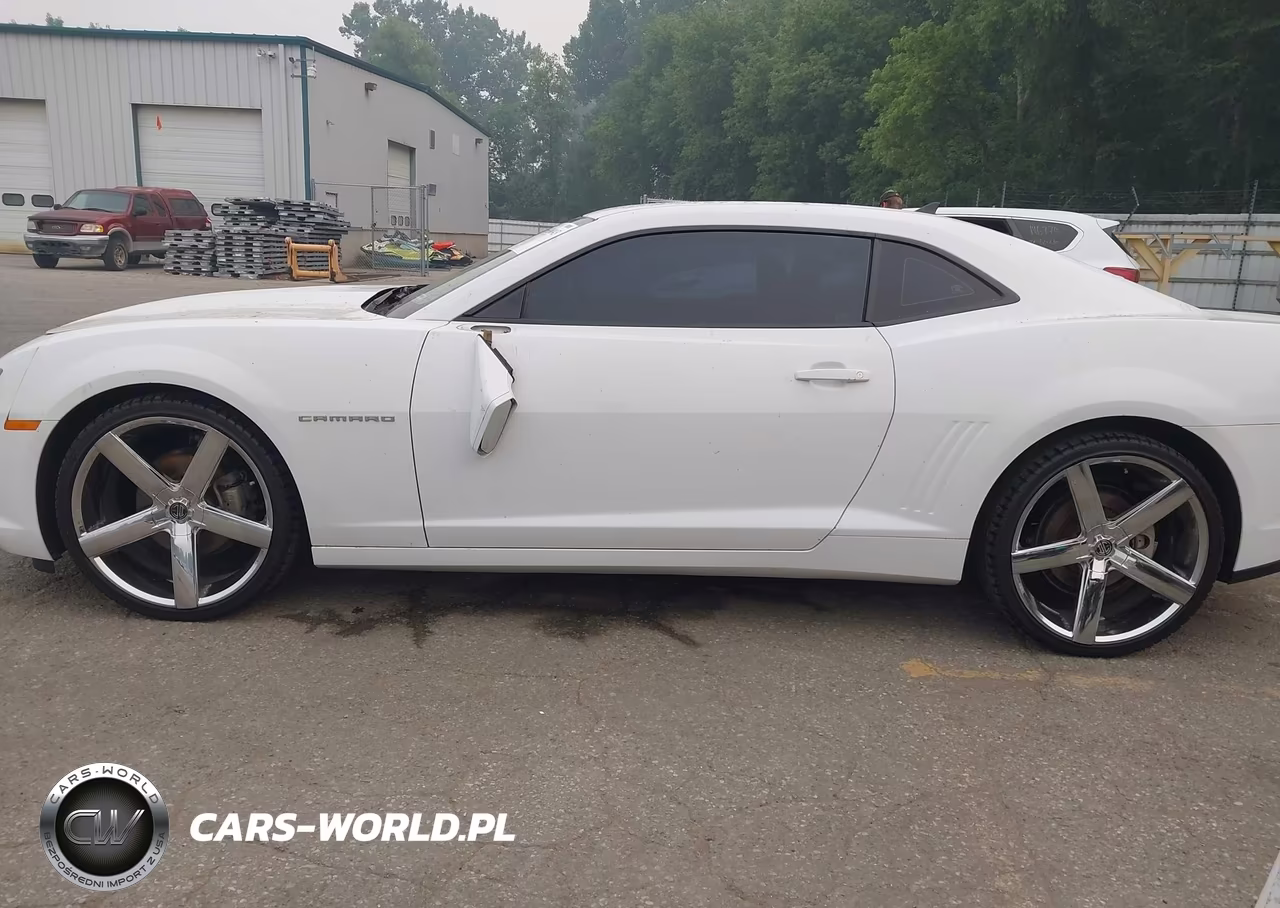 2015 Chevrolet Camaro 1Ls VIN:2G1FA1E32F9190598 - 14