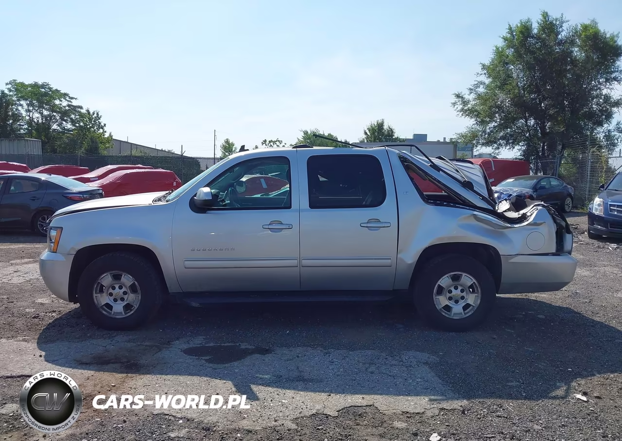 2012 Chevrolet Suburban Lt VIN:1GNSKJE79CR239049 - 14