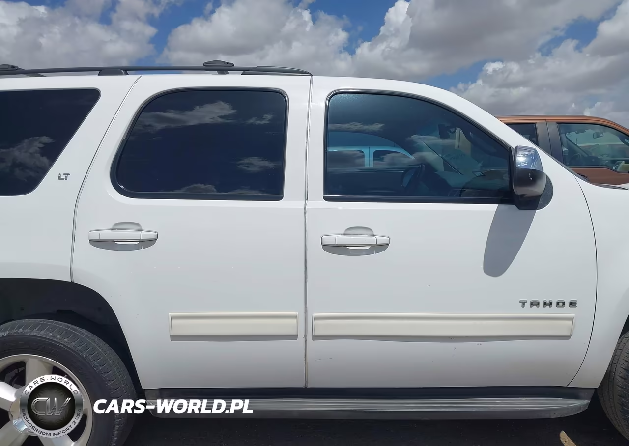 2013 Chevrolet Tahoe Lt VIN:1GNSCBE05DR296842 - 13