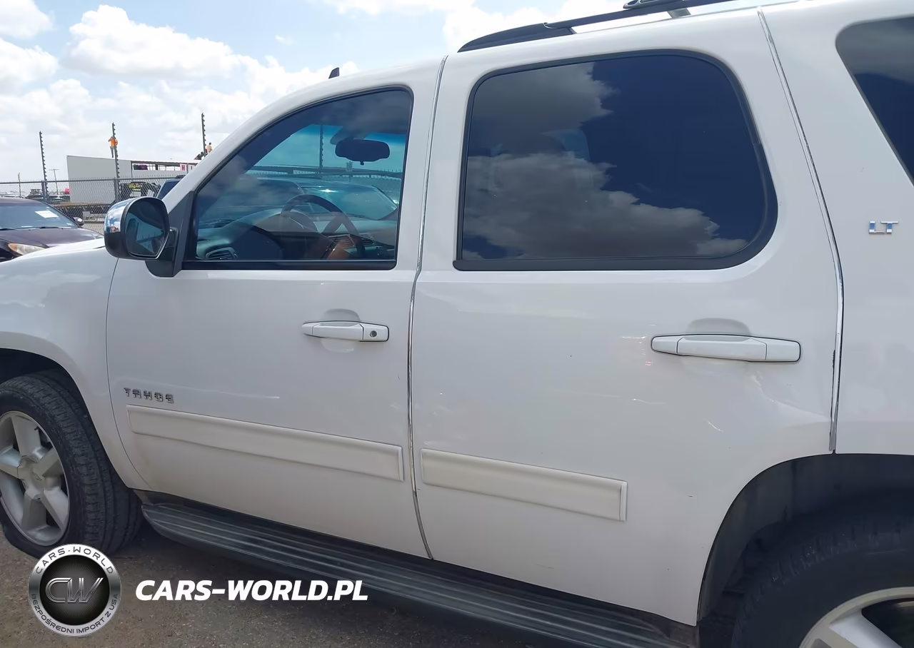 2013 Chevrolet Tahoe Lt VIN:1GNSCBE05DR296842 - 14