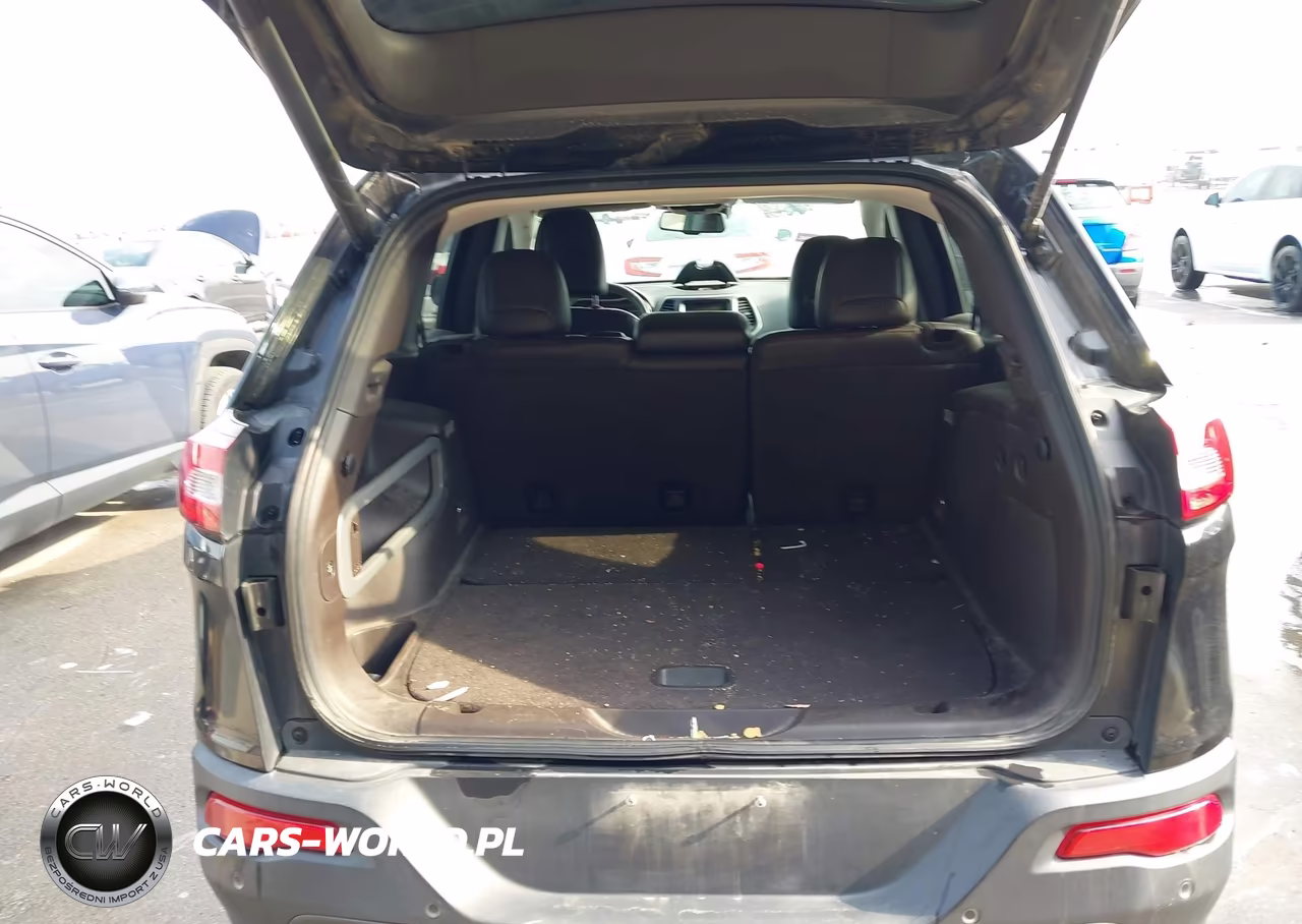 2014 Jeep Cherokee Trailhawk VIN:1C4PJMBS2EW231438 - 17