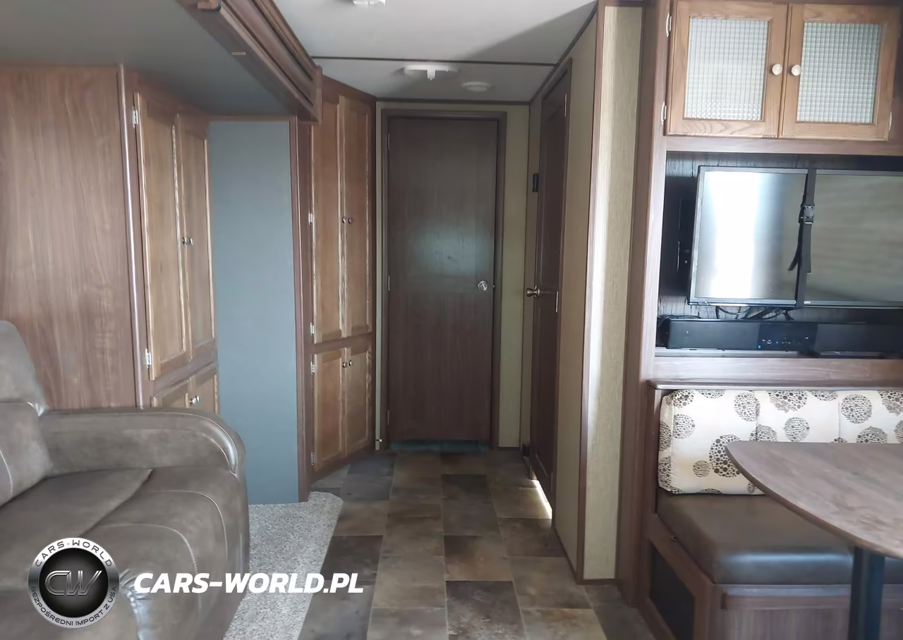 2017 Keystone Sprinter Campfire 25 VIN:4YDT25R2XH1531587 - 5