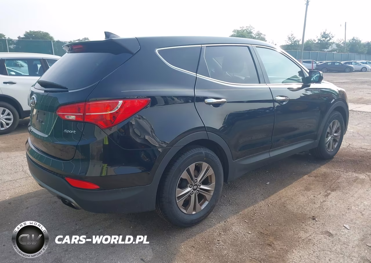 2016 Hyundai Santa Fe Sport 2.4L VIN:5XYZT3LB9GG374902 - 4