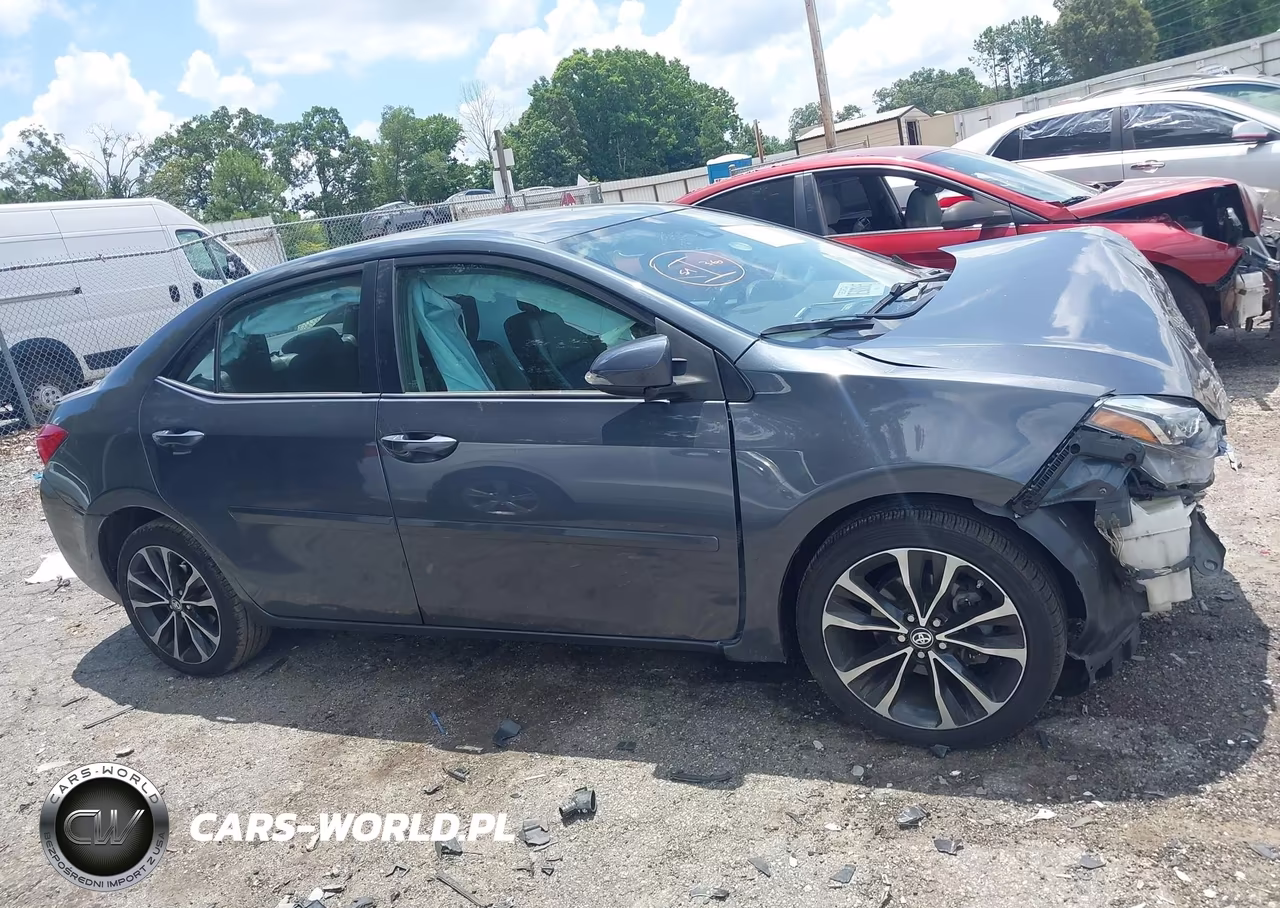 2019 Toyota Corolla Se VIN:2T1BURHE0KC167436 - 13