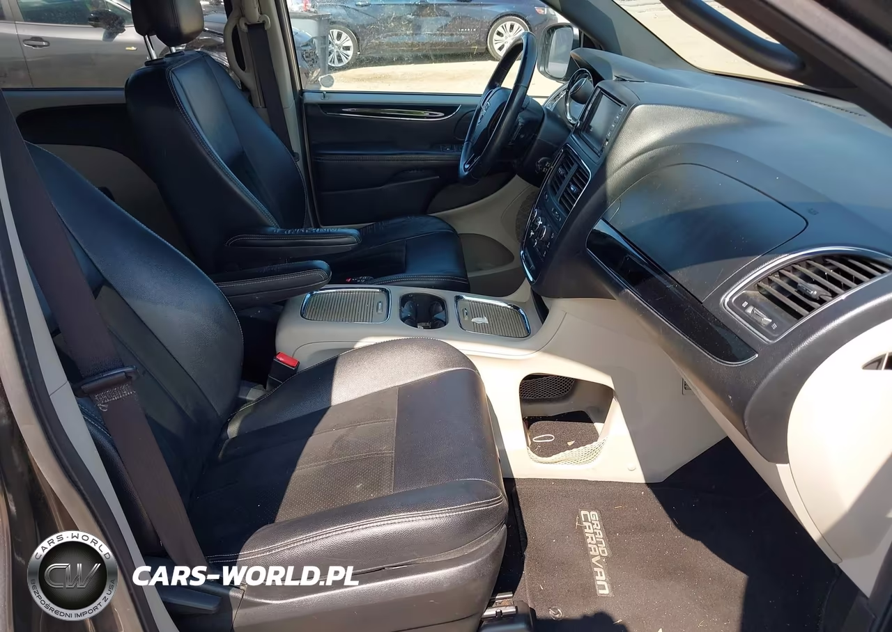 2017 Dodge Grand Caravan Sxt VIN:2C4RDGCG4HR624639 - 5
