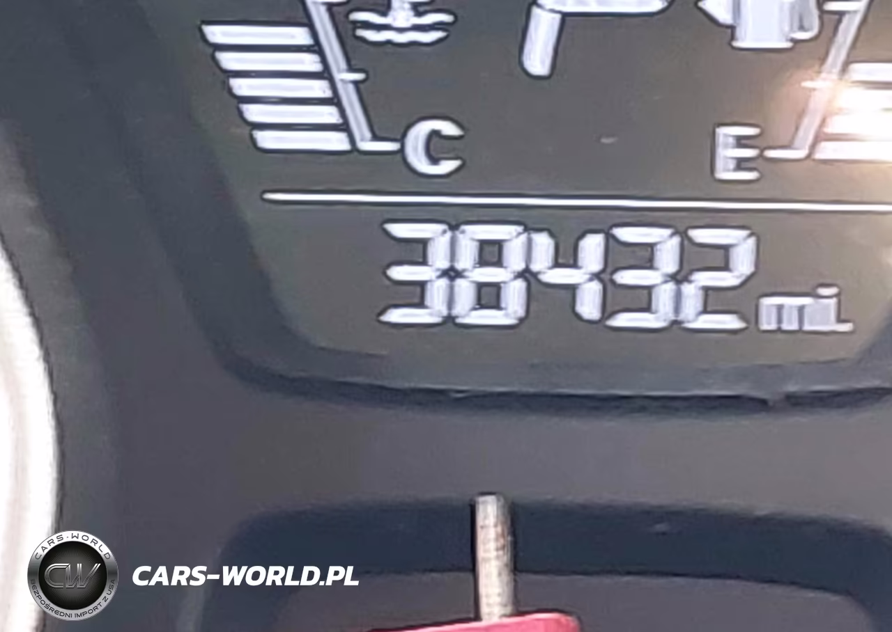 2016 Hyundai Elantra Limited VIN:KMHDH4AE4GU598992 - 16