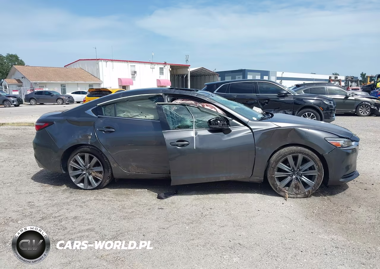 2018 Mazda Mazda6 Touring VIN:JM1GL1VM1J1336470 - 13