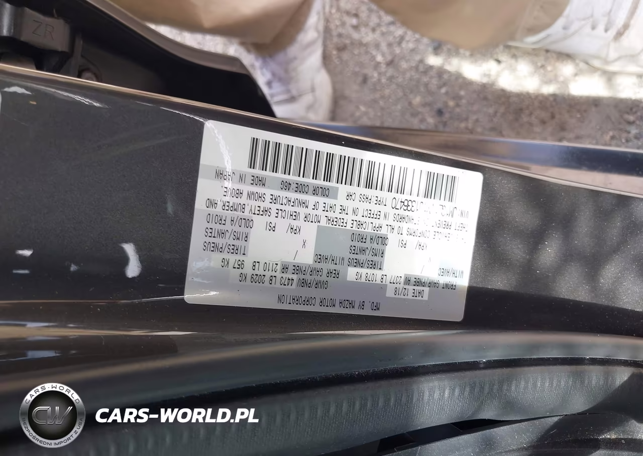2018 Mazda Mazda6 Touring VIN:JM1GL1VM1J1336470 - 9