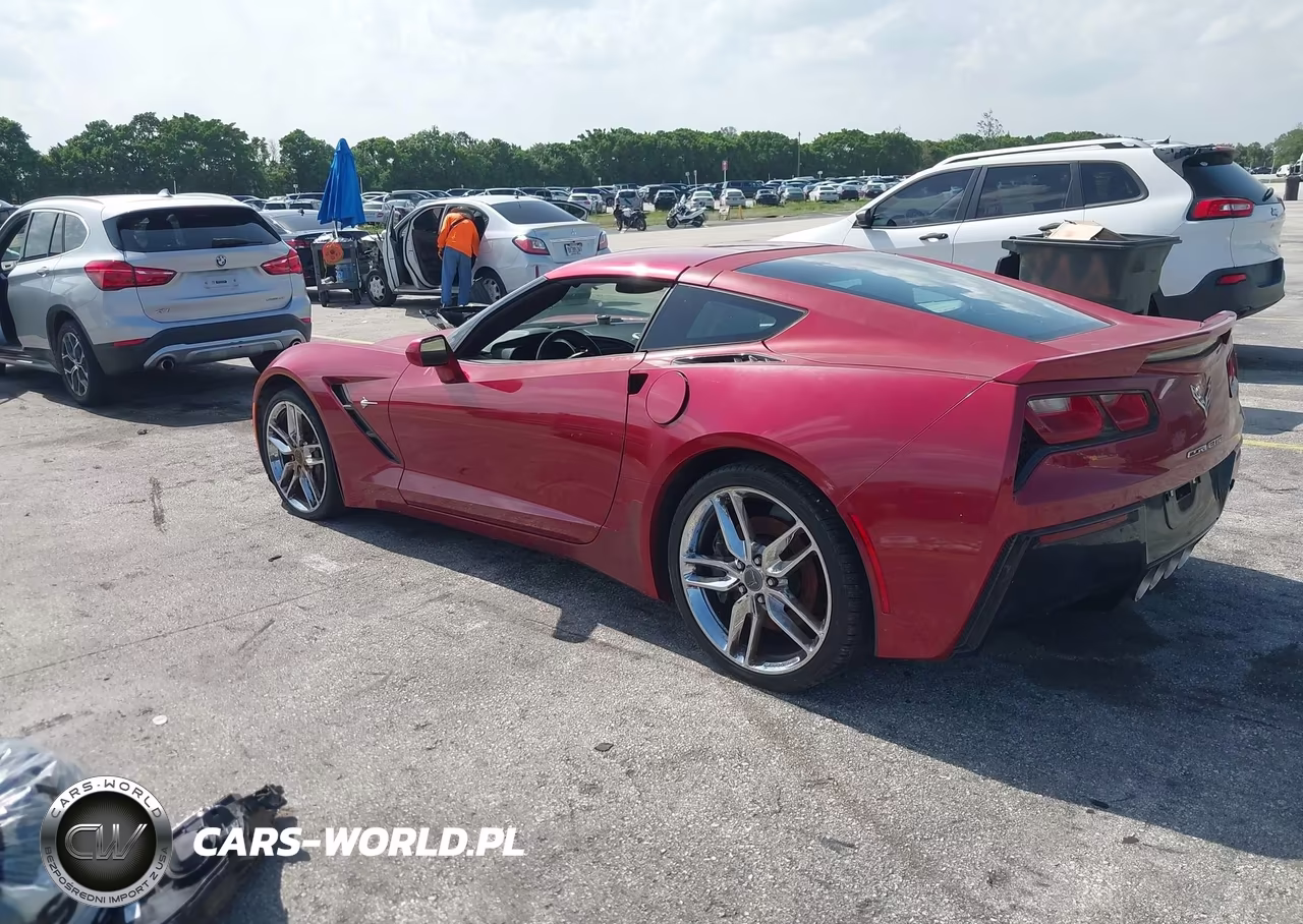 2015 Chevrolet Corvette Stingray Z51 VIN:1G1YK2D76F5124794 - 3
