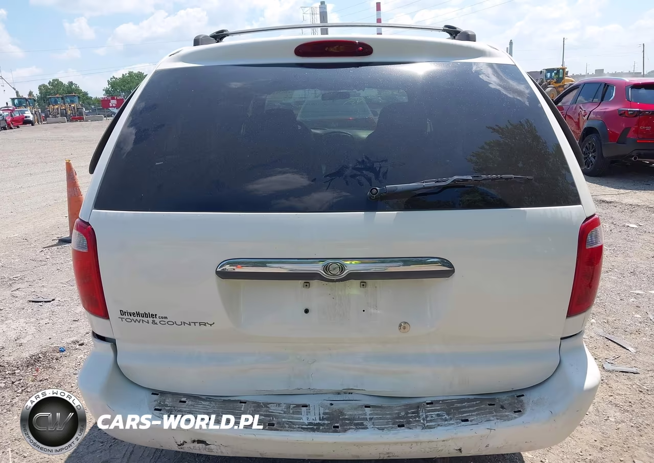2003 Chrysler Town & Country VIN:2C4GP24303R243277 - 16