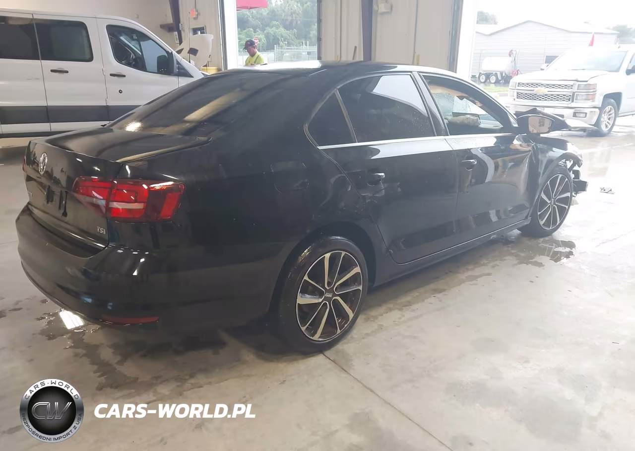 2017 Volkswagen Jetta S VIN:3VW167AJ1HM279502 - 4