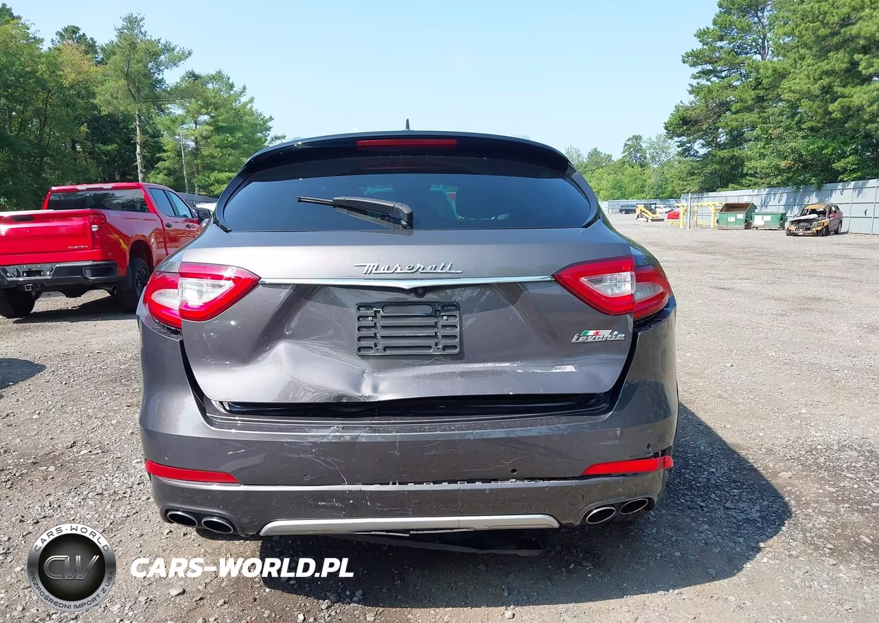 2017 Maserati Levante VIN:ZN661XUL8HX231234 - 6