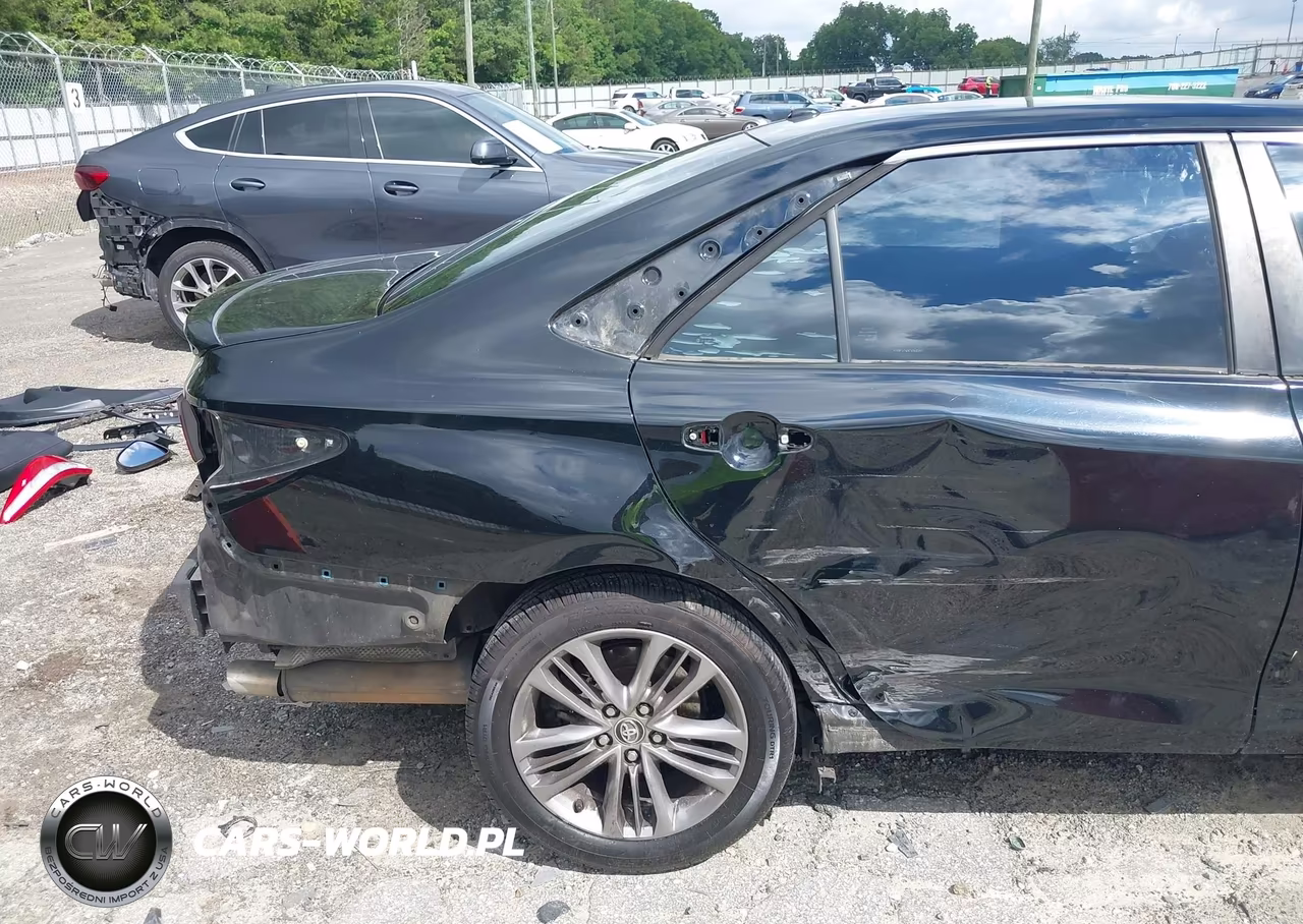 2015 Toyota Camry Se VIN:4T1BF1FK9FU980203 - 19