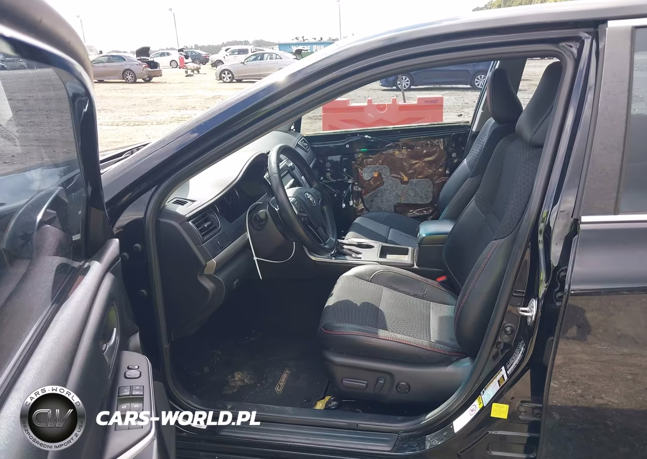 2015 Toyota Camry Se VIN:4T1BF1FK9FU980203 - 5