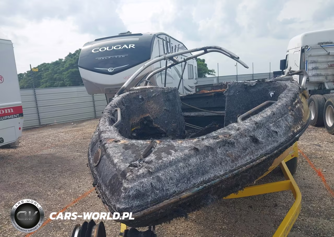 2011 Crownline Inboard VIN:00000K1S76931E011 - 6