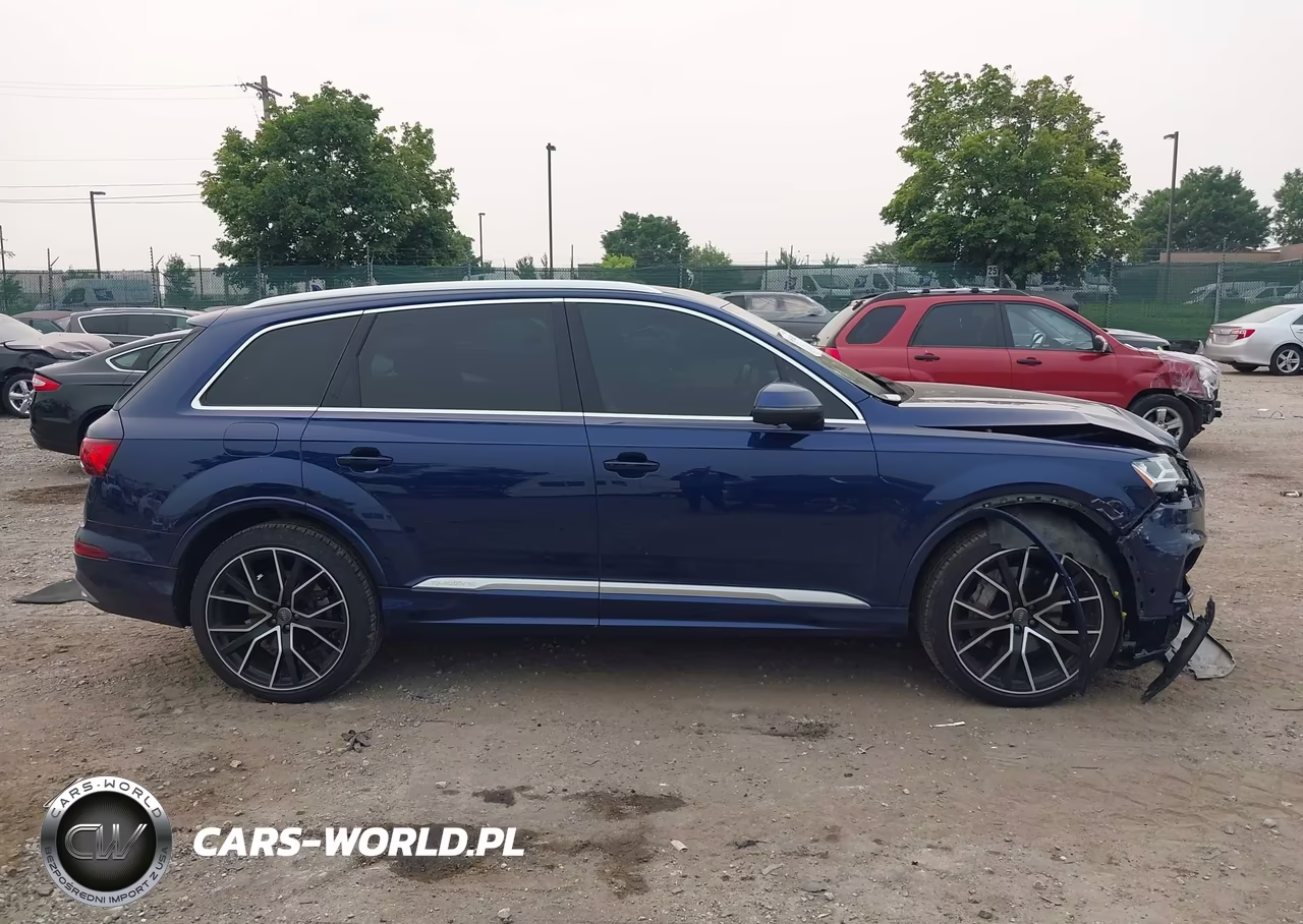 2021 Audi Q7 Premium Plus VIN:WA1LJAF76MD000579 - 13