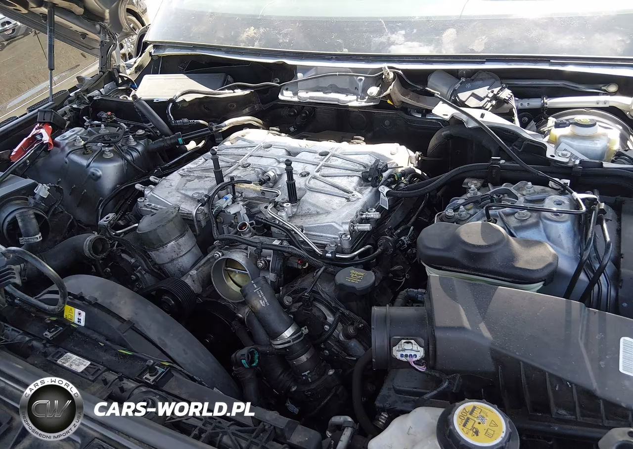 2019 Land Rover Range Rover 5.0L V8 Supercharged VIN:SALGS2RE2KA538336 - 10